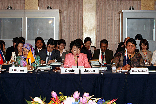Kuniko as the chair of East Asia Gender Equality Ministerial Meeting 